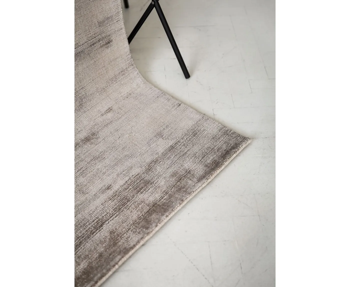 Linie Design Lucens Viskosmatta Natural 170x240