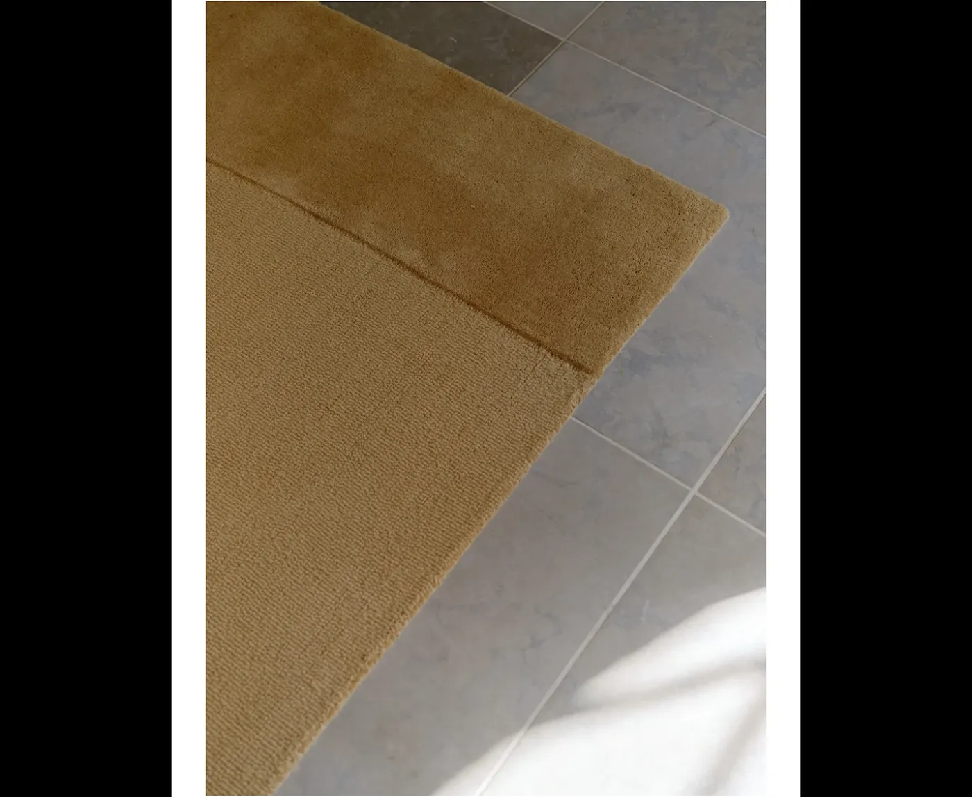 Linie Design Split Plains Ullmatta Mustard 170x240