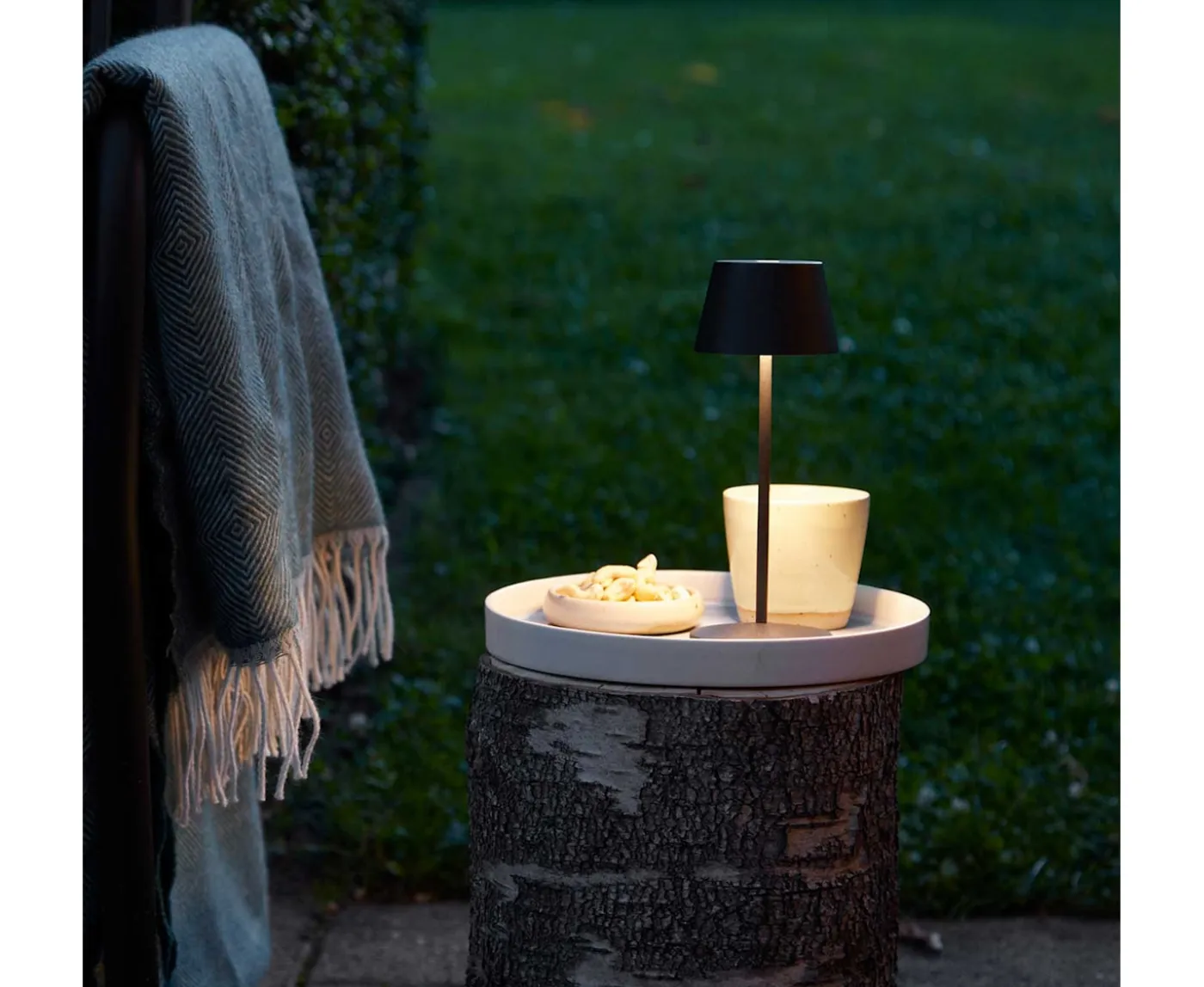LOOM Design Modi Micro Portabel Bordslampa Black