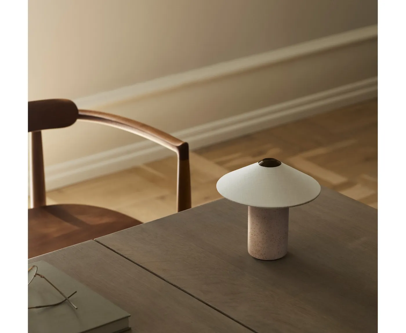 LYFA Futé Portabel Bordslampa 17cm