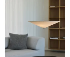 LYFA Futé 600 Tipp Taklampa Cream Ø60