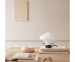 LYFA Repose Bordslampa Black 14cm
