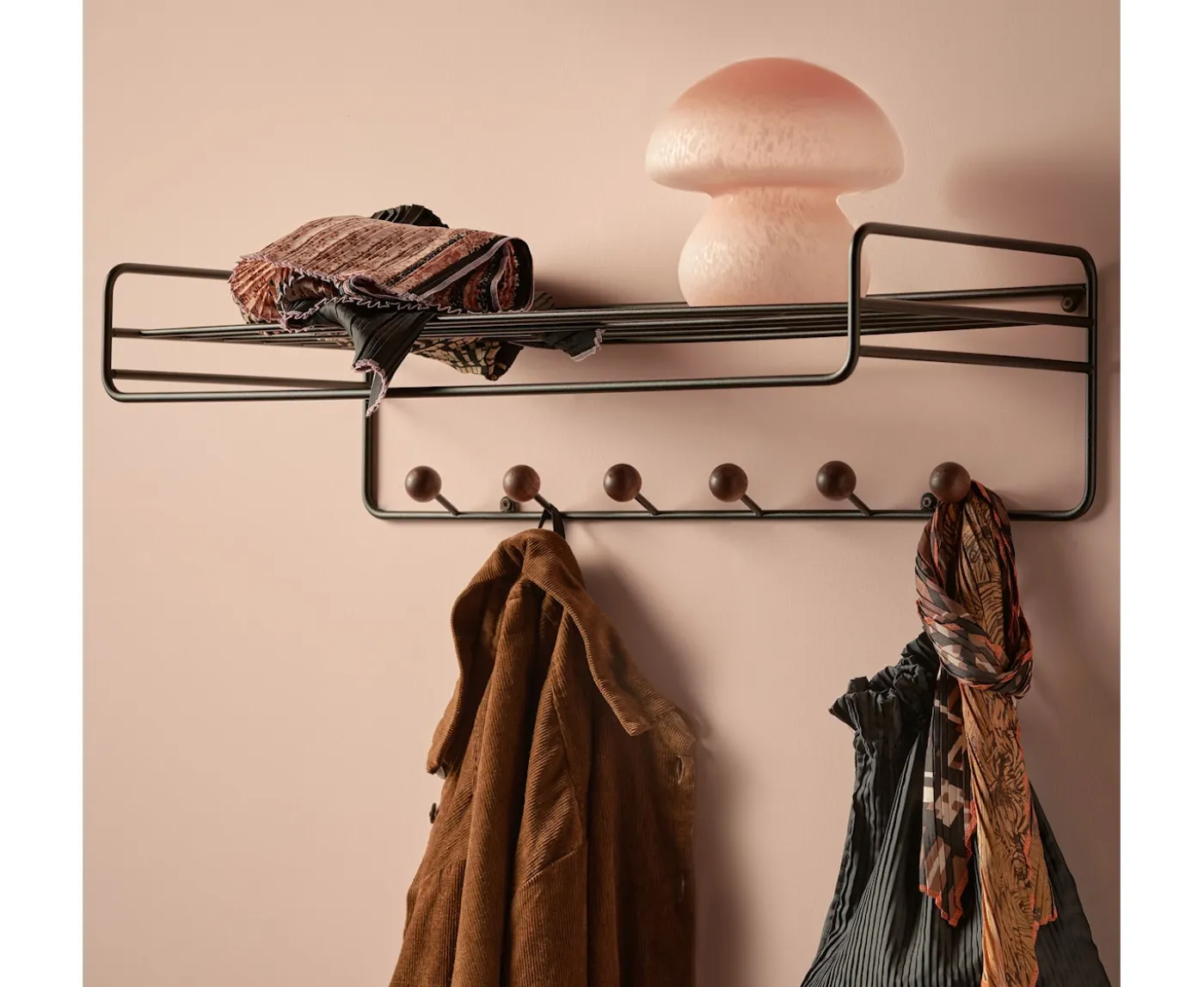 Maze Bill Hatthylla Black/Walnut Hue 71cm