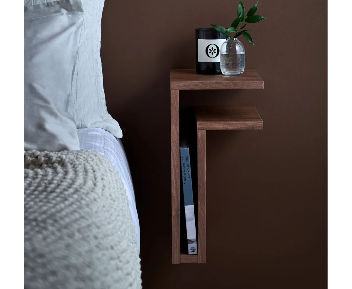 Maze F-Shelf Right Sängbord Walnut
