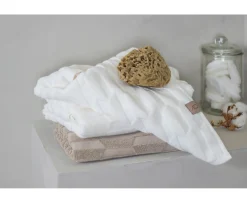 Mette Ditmer Geo Handduk Offwhite 70x133