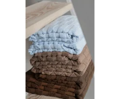 Mette Ditmer Geo Handduk Nougat 50x90