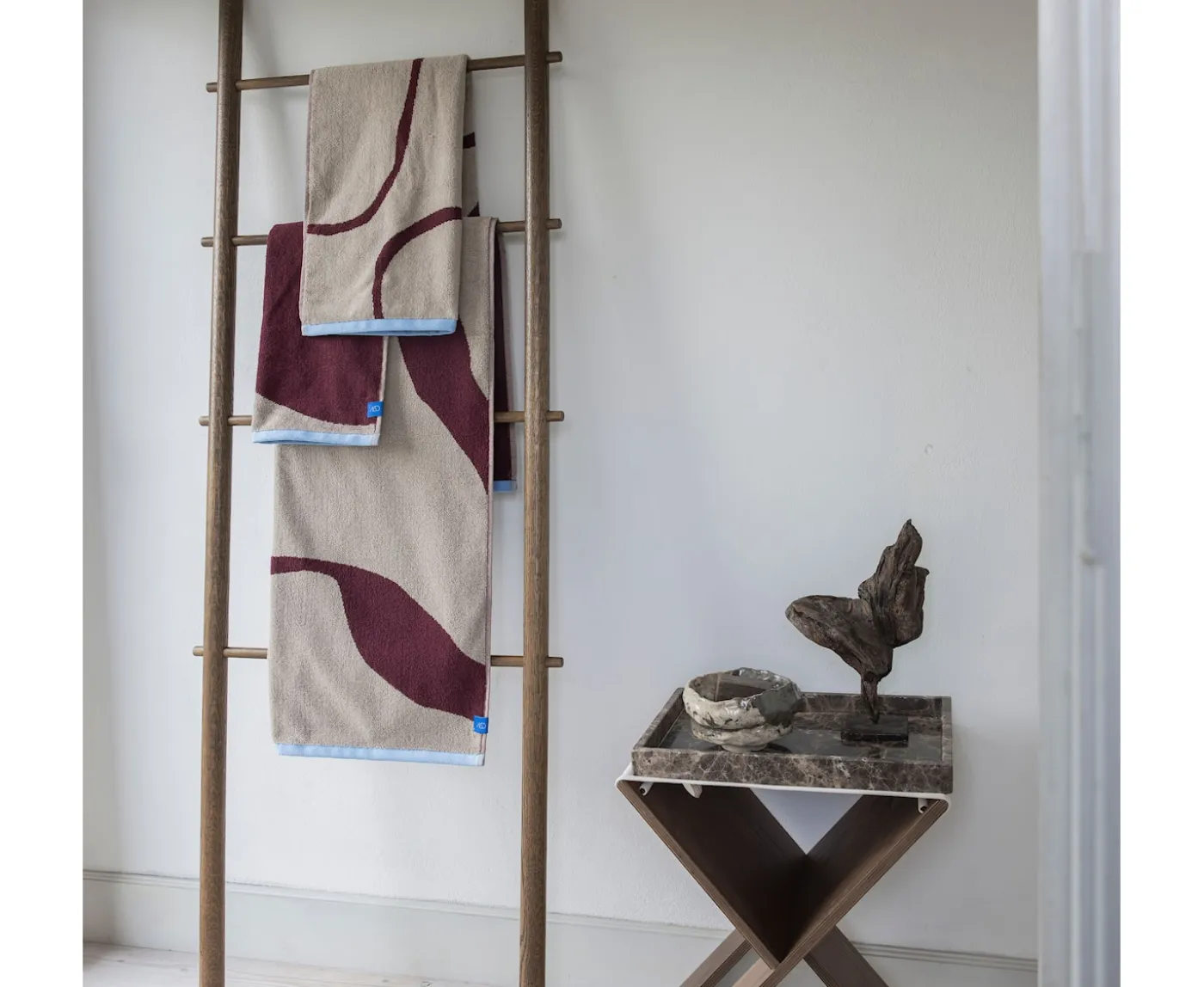Mette Ditmer Nova Arte Handduk Wine/Sand 50x90 2-pack