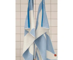 Mette Ditmer Nova Arte Handduk Light Blue/Off-White 70x133