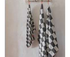 Mette Ditmer Retro Handduk Dark grey 70x133