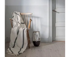 Mette Ditmer Shadow Pläd Off-white/Grey 130x175