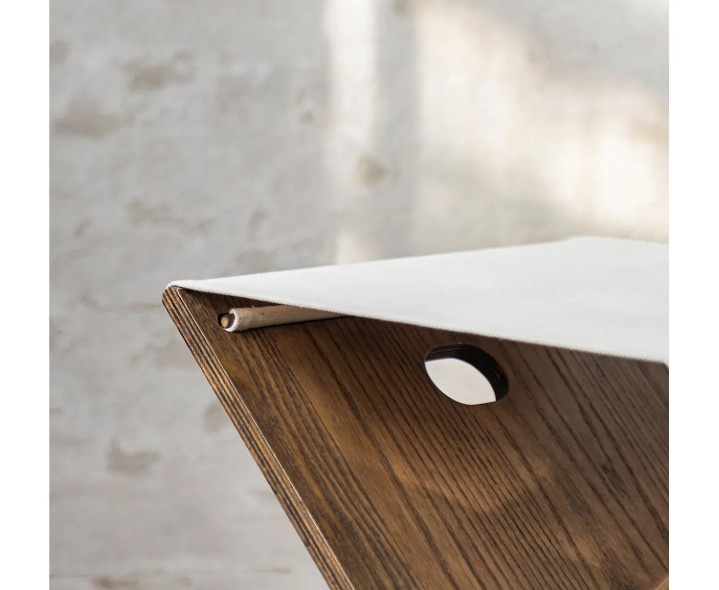 Mette Ditmer Roots Pall Dark Oiled