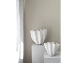 Mette Ditmer Shell Vas Offwhite Small