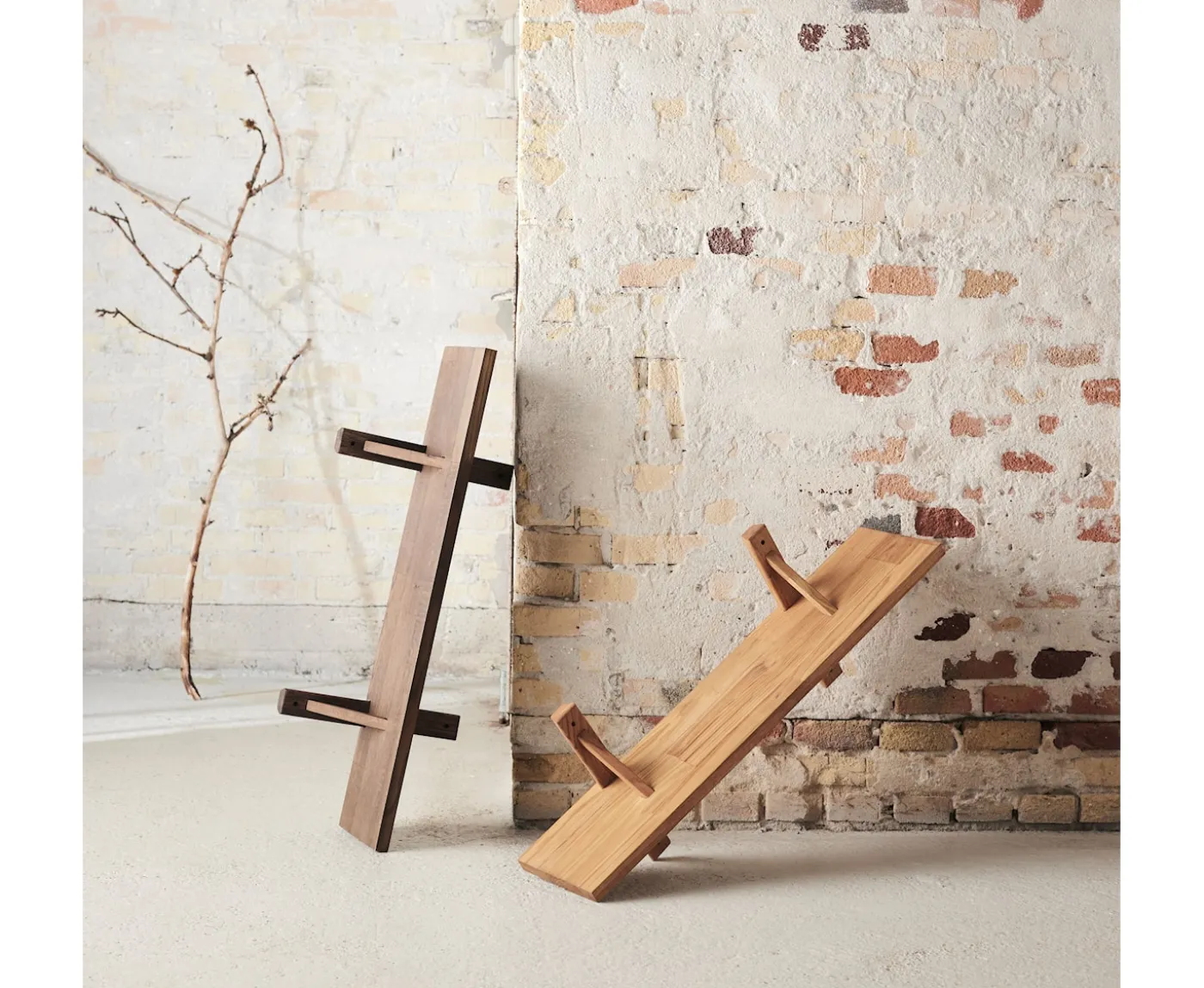 Muubs Toronto Vägghylla Dark Oiled Oak 93x35