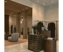 New Mags World's Best - 50 Boutiques From Around the Globe Coffee Table Book