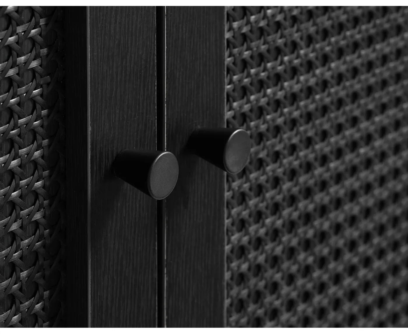 Nordic Home Elin Sideboard Black 140cm
