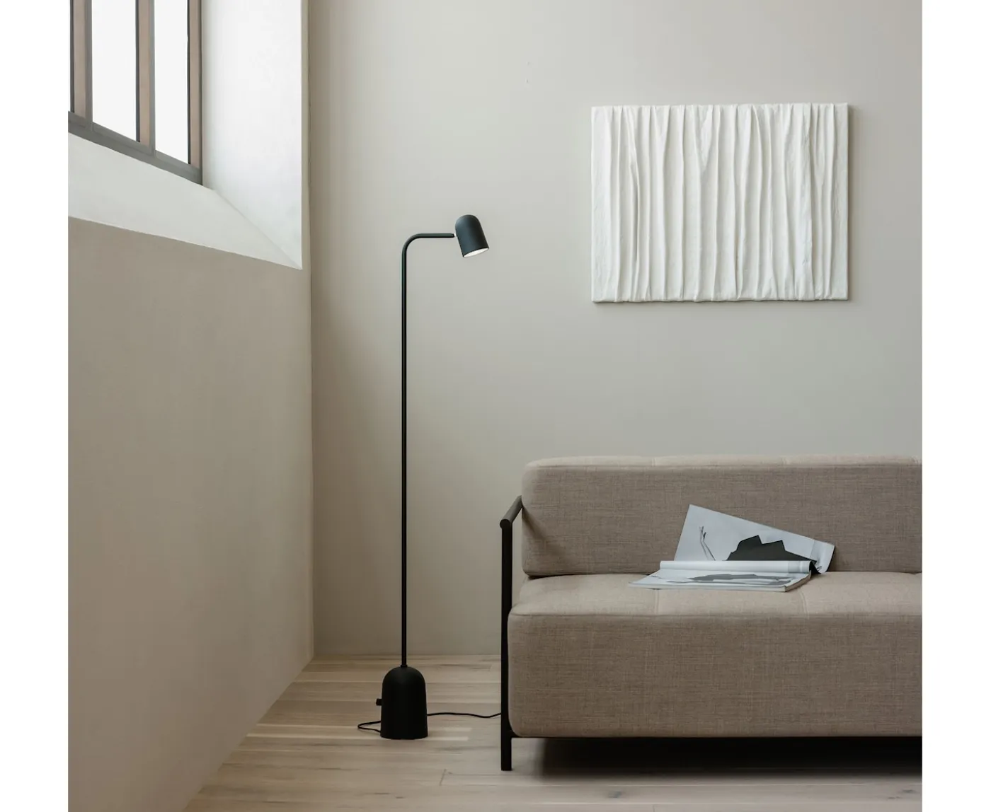 Northern Buddy Golvlampa Black