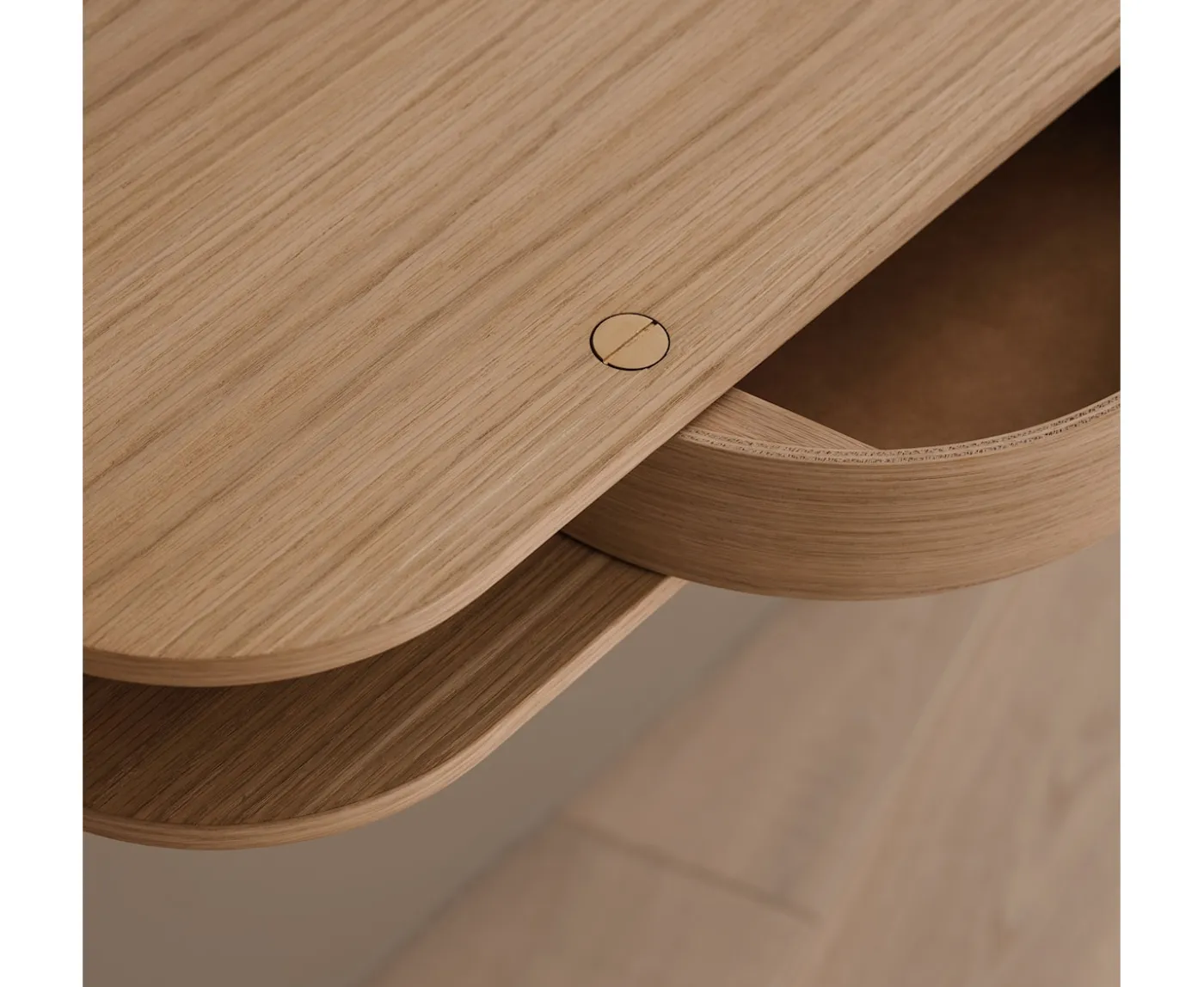 Northern Valet Vägghylla Light Oiled Oak