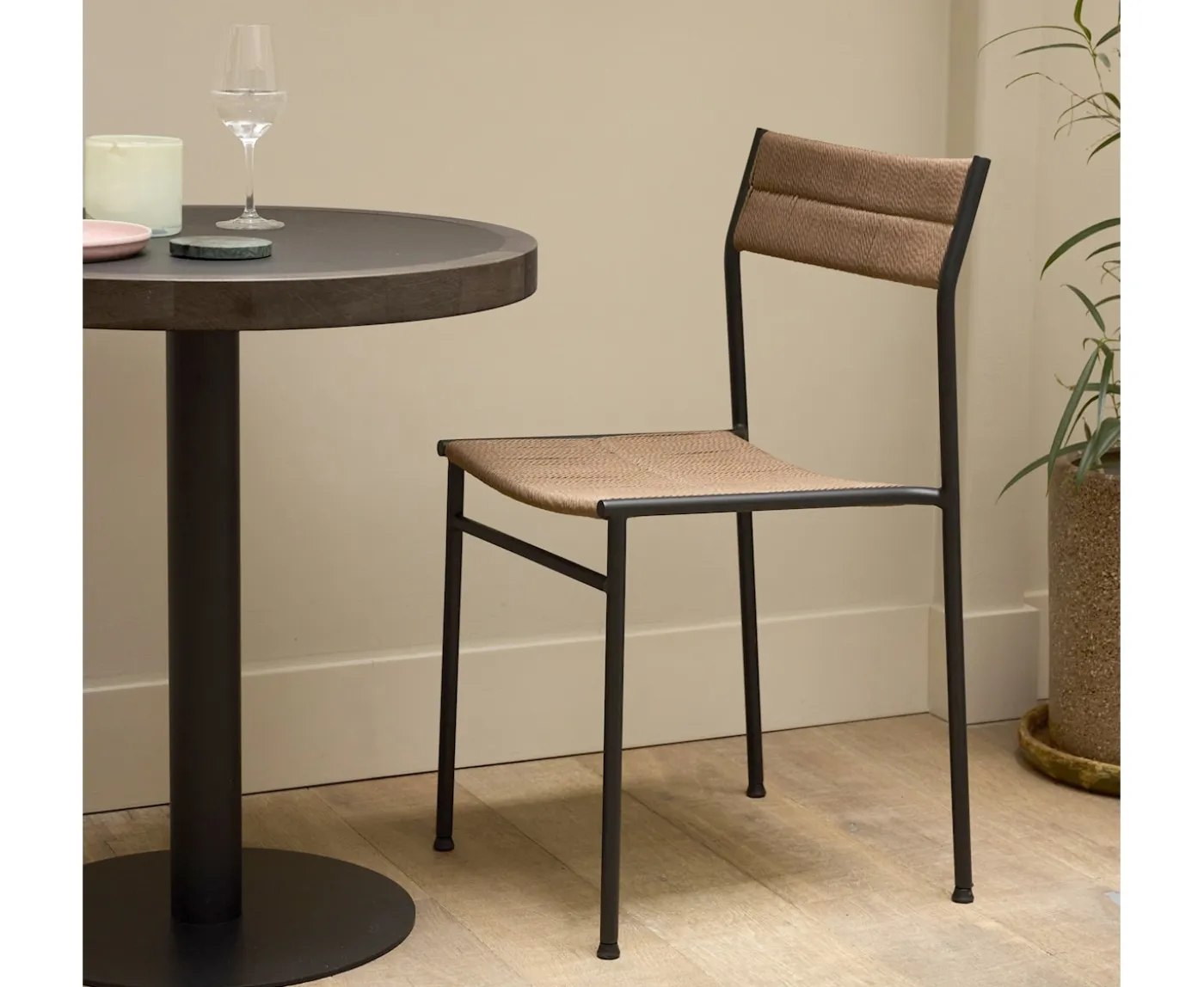 Northern Vev Matstol Black/Brown