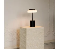 Nuura Blossi Mini Portabel Bordslampa Black/Opal