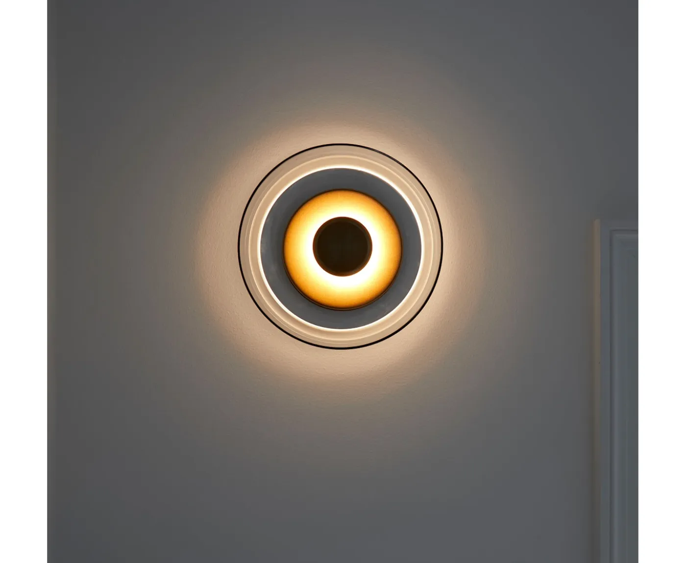 Nuura Blossi Vägglampa Nordic Gold/Clear Ø23