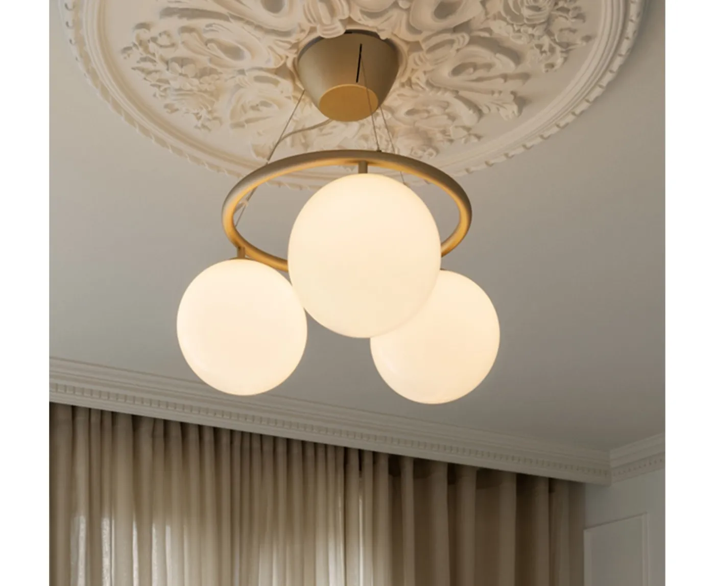 Nuura Miira 3 Circular Taklampa Brass/Opal