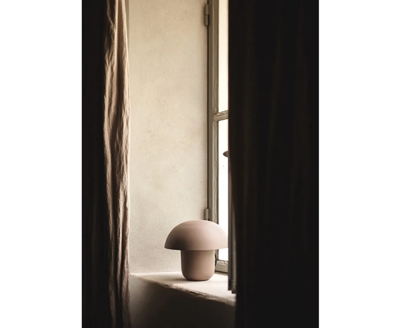 Olsson & Jensen Carl-Johan Bordslampa Matt Taupe 27cm