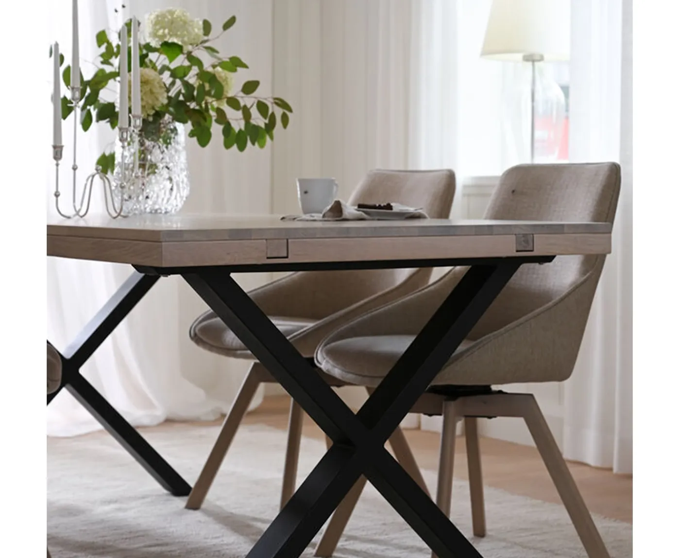 Rowico Home Alison Matstol Ljusbeige/Vitpigmenterad
