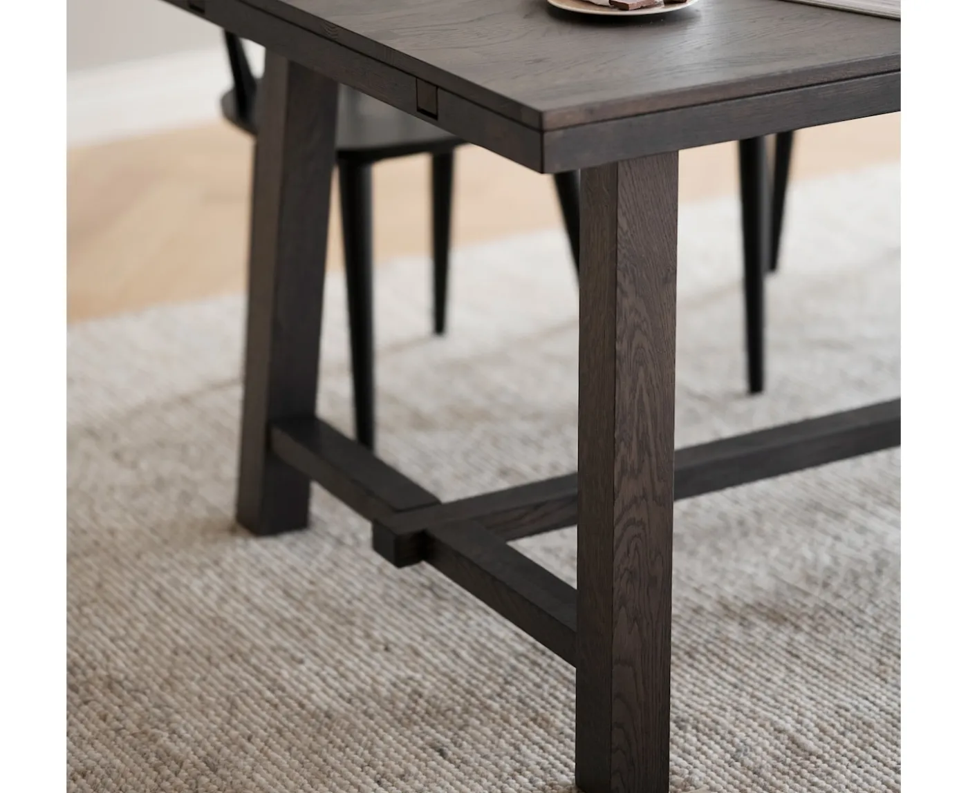 Rowico Home Brooklyn Matbord Mörkbrun Ek 170cm