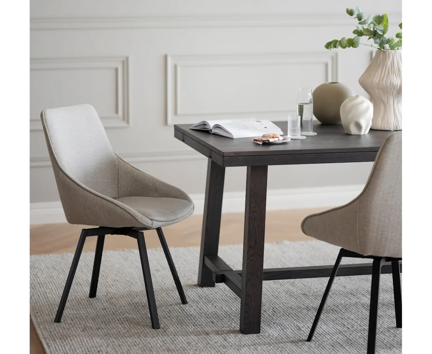 Rowico Home Brooklyn Matbord Mörkbrun Ek 220cm