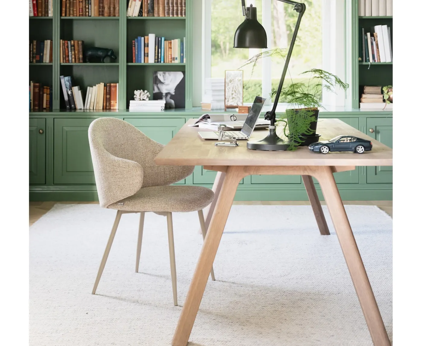 Rowico Home Clapperton Matbord Sandfärgad Ek 220x95