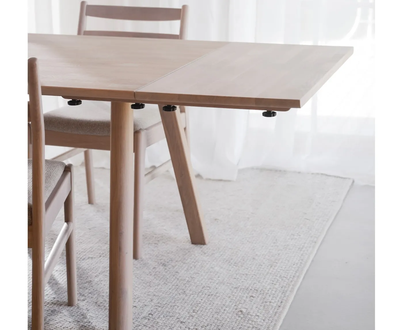 Rowico Home Clapperton Tilläggsskiva Vitpigmenterad Ek 45x95