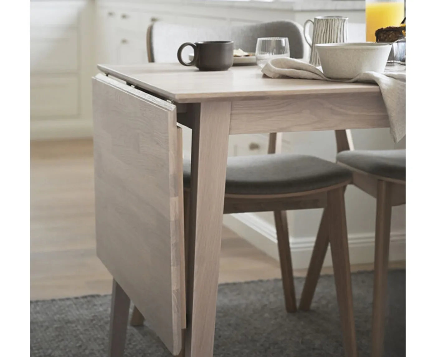Rowico Home Filippa Klaffbord Vitpigmenterad 120cm
