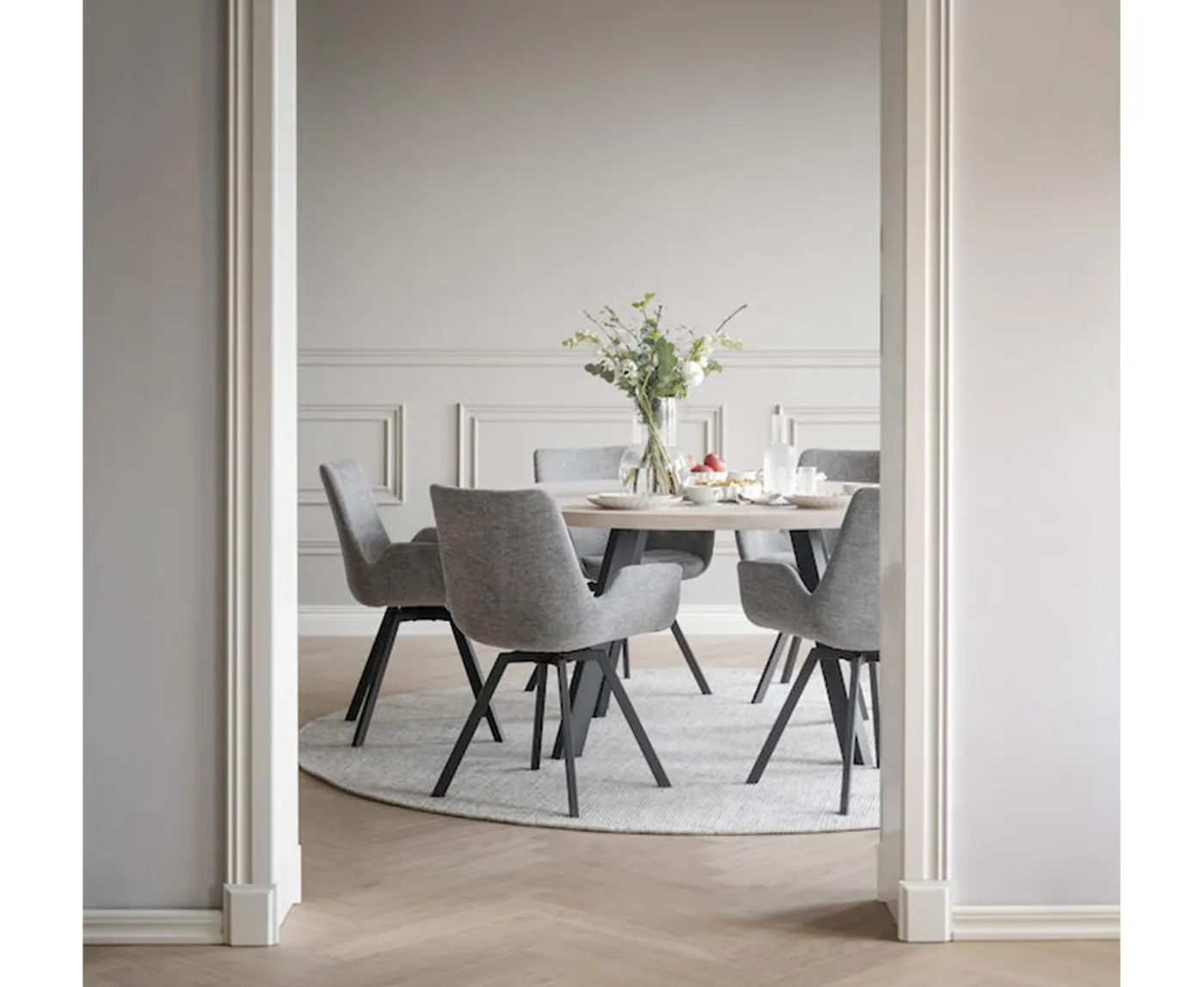 Rowico Home Fred Matbord Vitpigmenterad Ø160