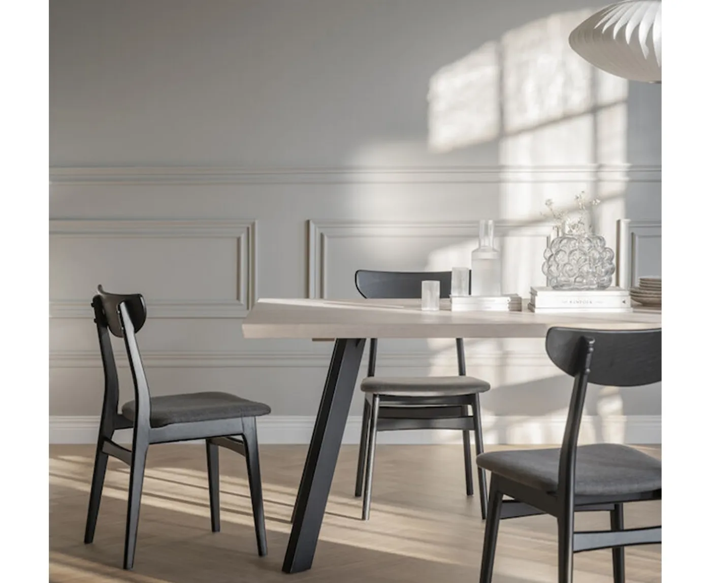 Rowico Home Fred Matbord Vitpigmenterad 170cm