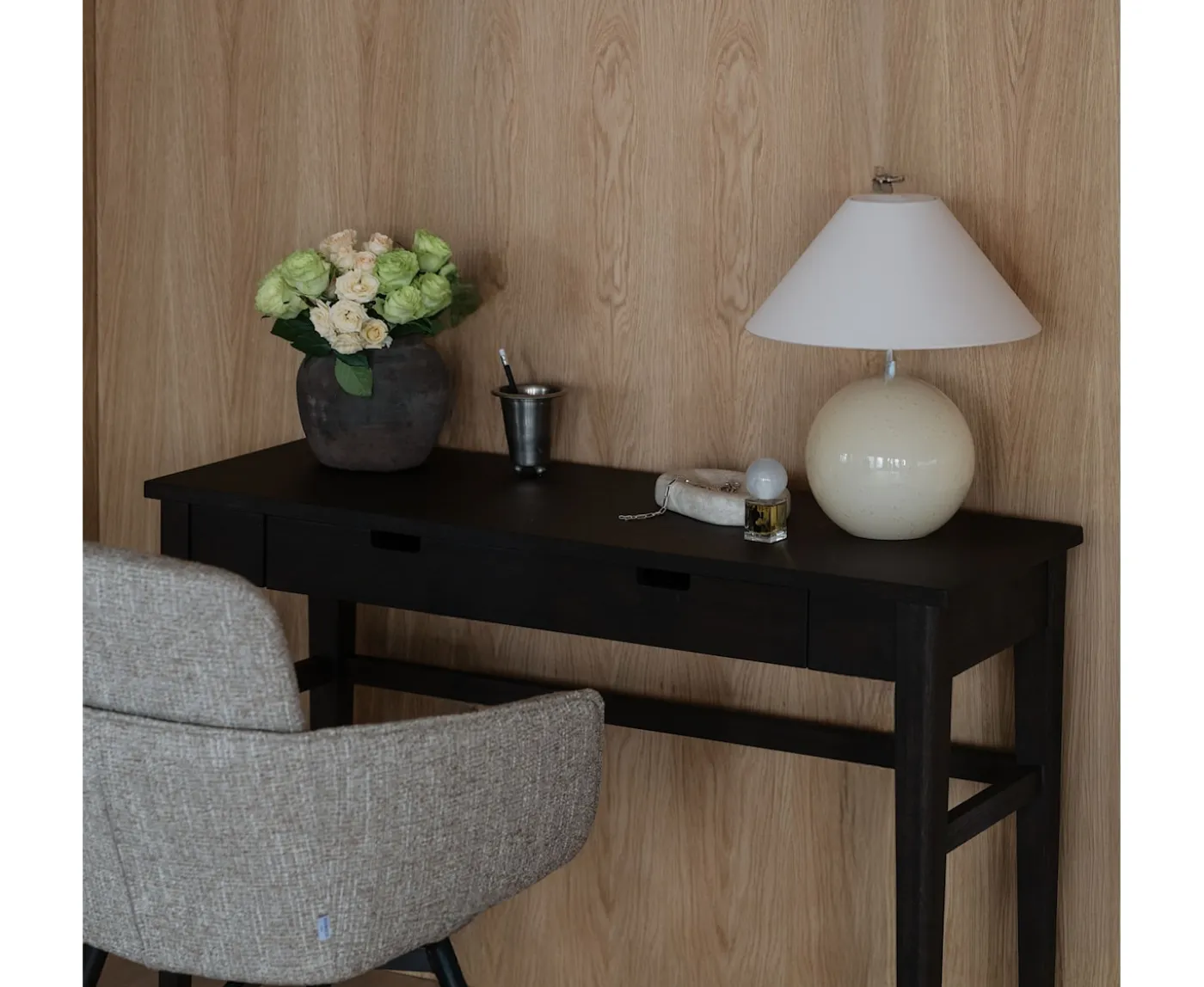 Rowico Home Garrison Konsolbord Brun