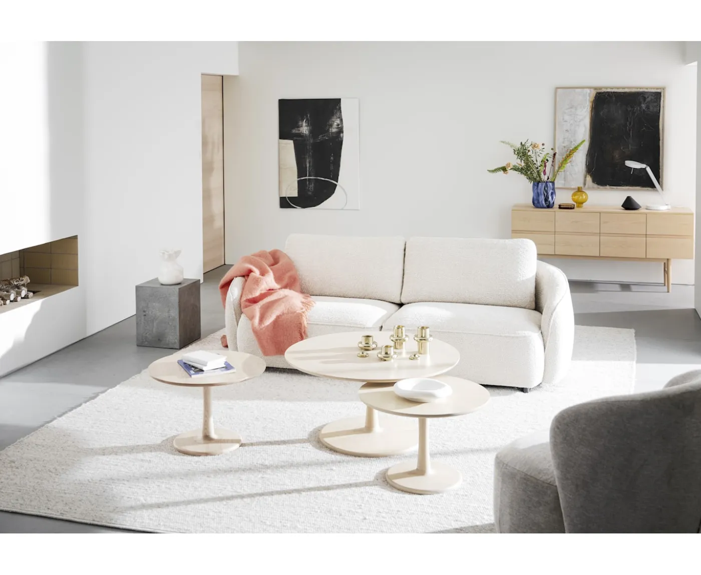 Rowico Home Hobart Soffbord Vitpigmenterad Ek Ø60