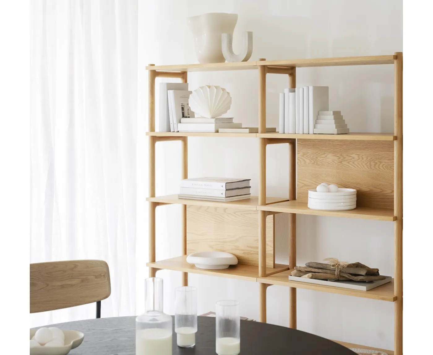 Rowico Home Holton Bokhylla Ek 166cm