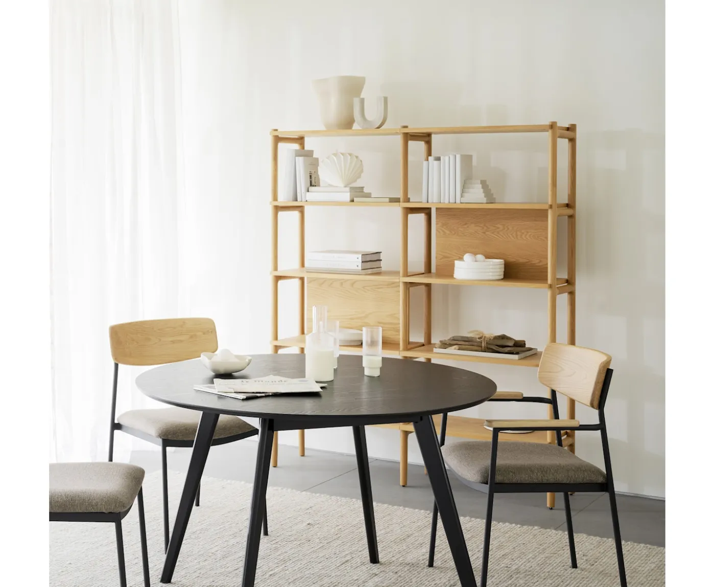Rowico Home Holton Bokhylla Ek 166cm