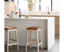 Rowico Home Livermore Barstol Vitpigmenterad Ek/Brun
