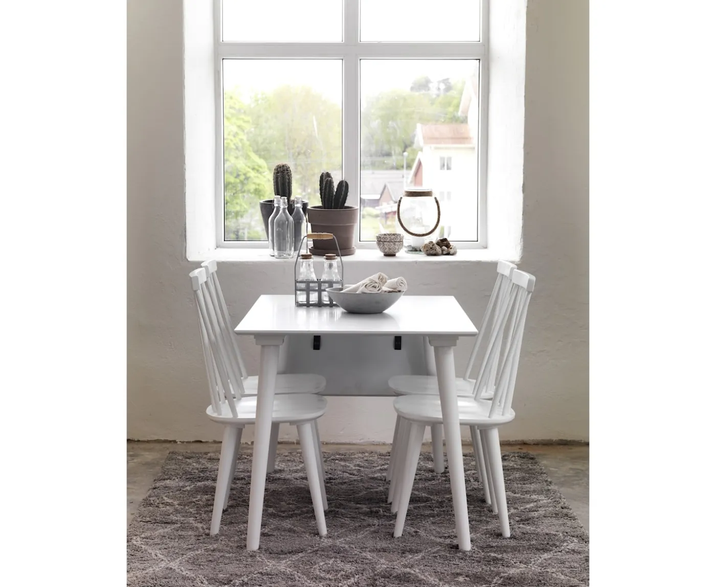 Rowico Home Lotta Klaffbord Vit 120cm
