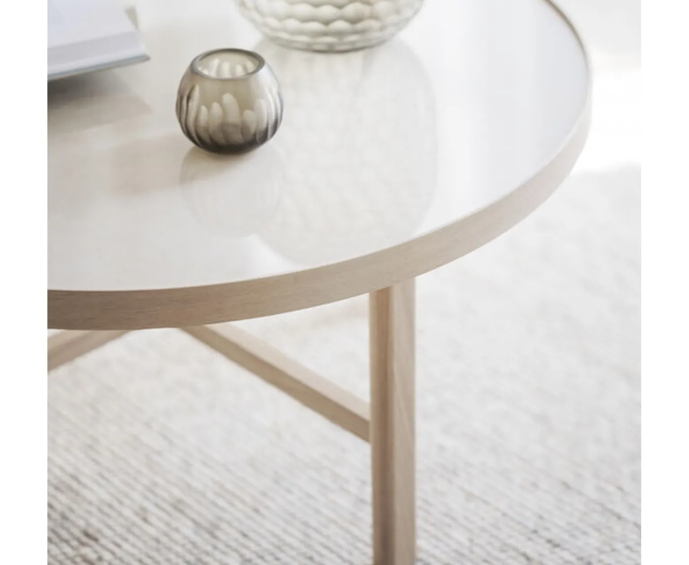 Rowico Home Marsden Soffbord Beige/Vitpigmenterad Ø90