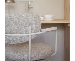 Rowico Home Merrick Snurr Karmstol Mörkbeige/Beige