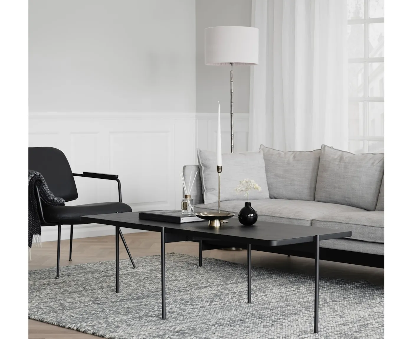 Rowico Home Shelton Soffbord Svart 145x60cm