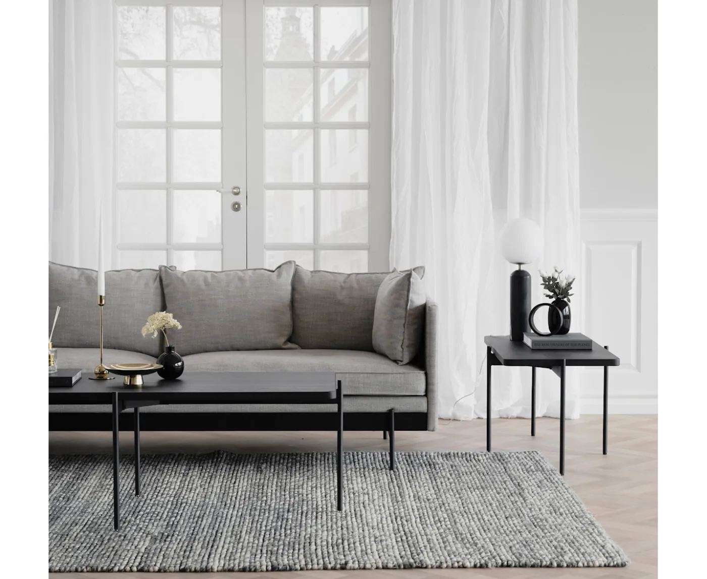 Rowico Home Shelton Soffbord Svart 145x60cm