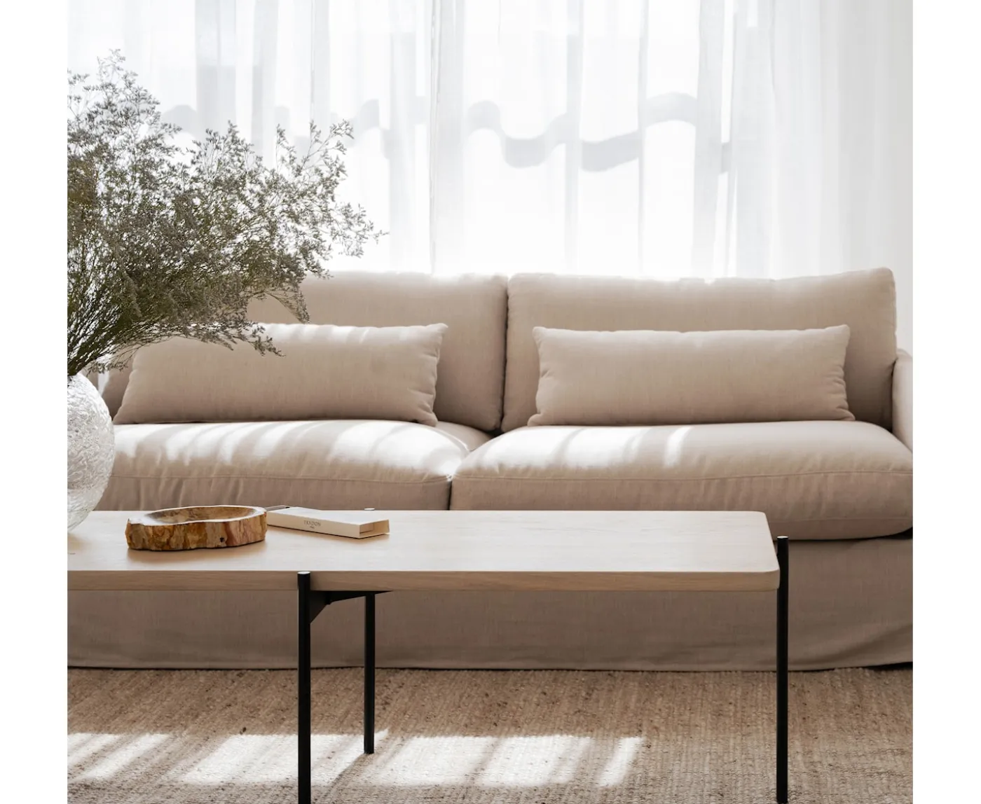 Rowico Home Shelton Soffbord Vitpigmenterad/Svart 145x60cm