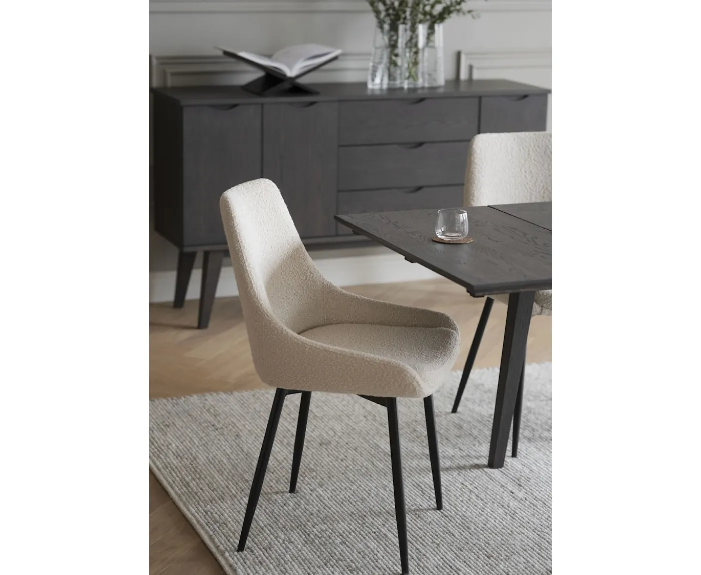 Rowico Home Sierra Matstol Bouclé Beige