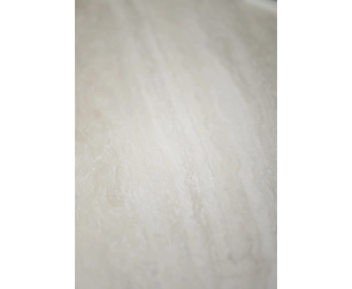 Rowico Home Taransay Matbord Beige Travertin/Brun Ek Ø125