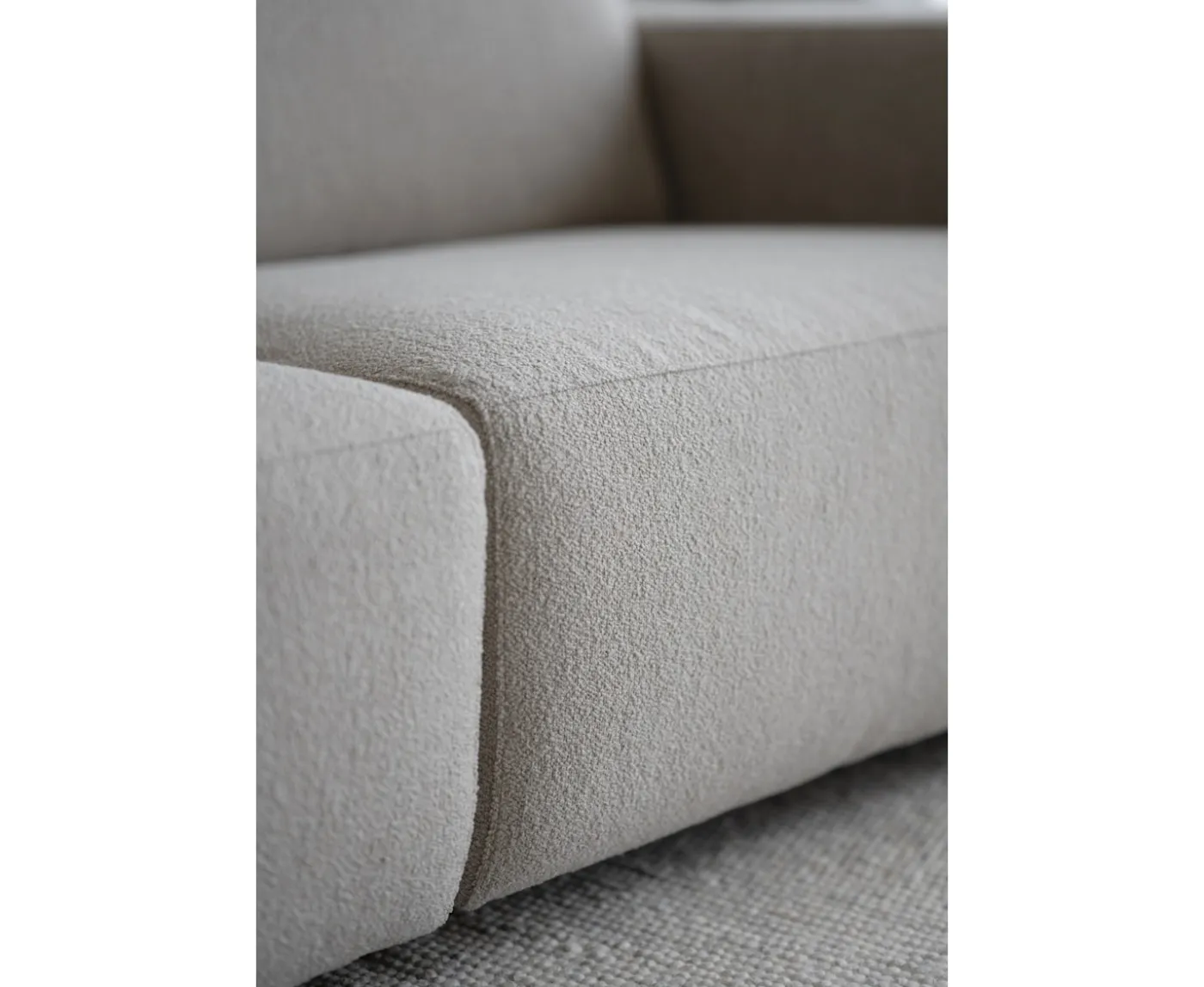 Rowico Home Willard 3+3-sits Hörnsoffa Ljusbeige 297x297