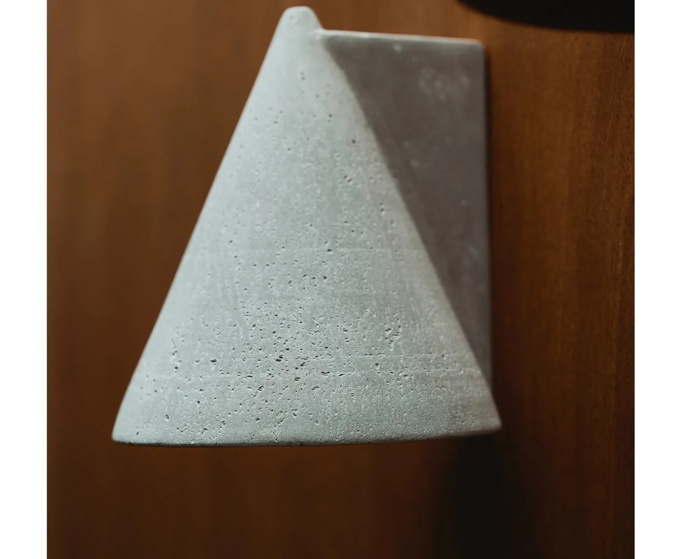 Serax °1 Primary Shape Vägglampa Concrete