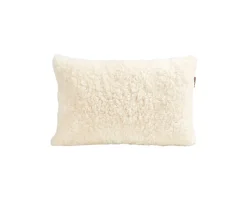 Shepherd Alice Prydnadskudde Fårskinn Creme 40x60